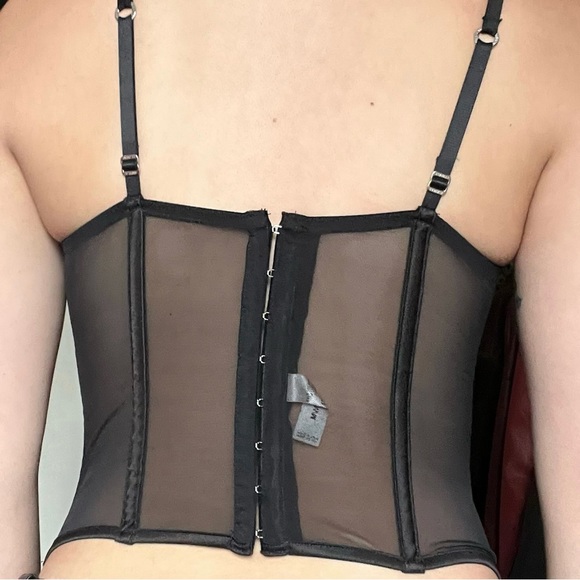 La Senza Black Lace Corset Top - Picture 2 of 2